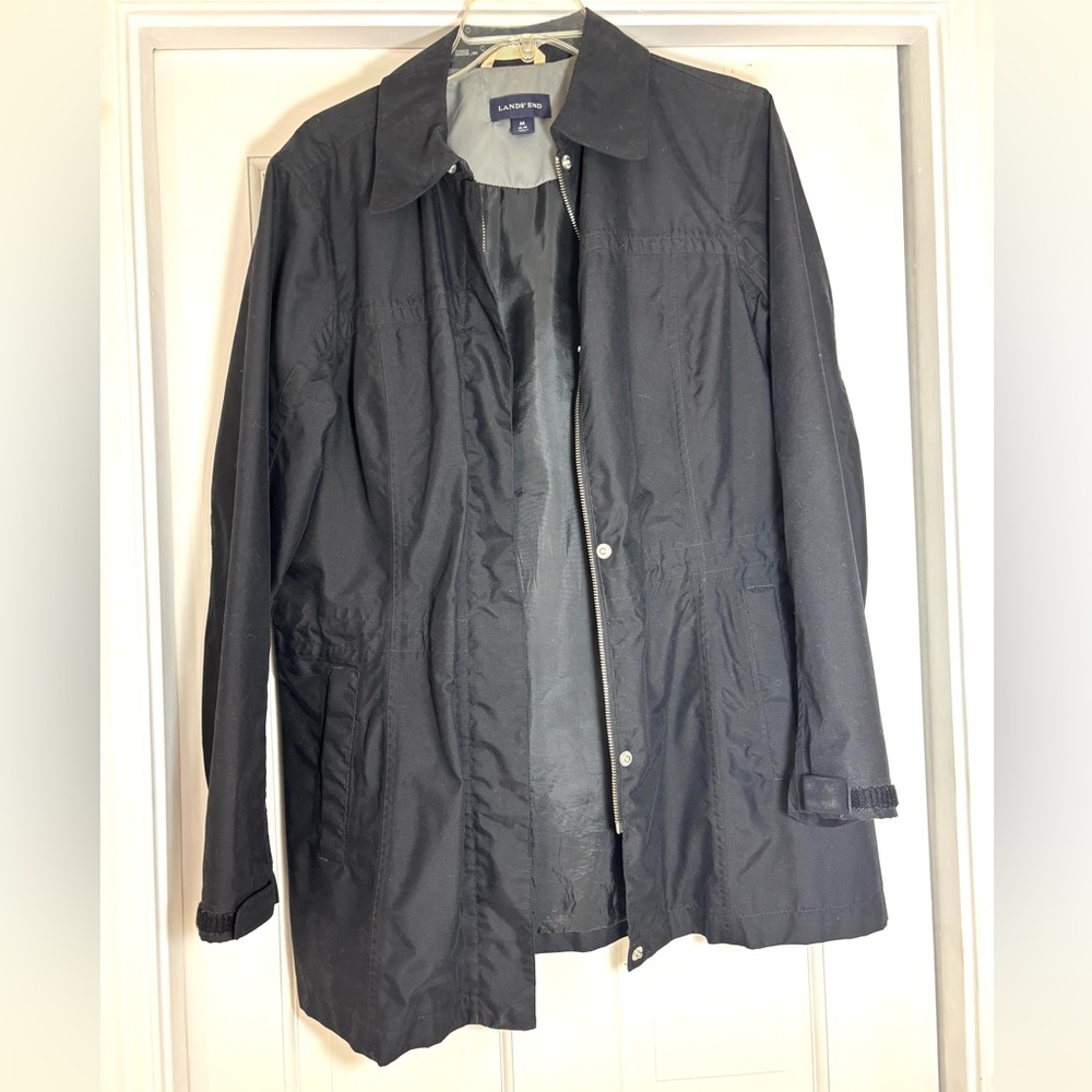 Lands End Women’s Medium Solid Black Raincoat Jac… - image 5